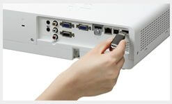 Panasonic-pt-lb322-may-chieu-chinh-hang